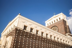 Kostel Nejsvětějšího Srdce Páně, náměstí Jiřího z Poděbrad Kostel Nejsvětějšího Srdce Páně, náměstí Jiřího z Poděbrad