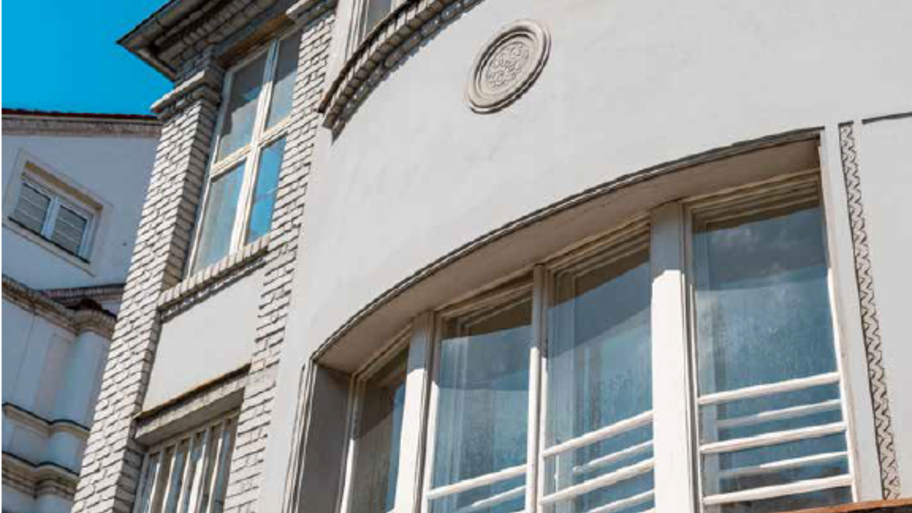 HISTORIE A ARCHITEKTURA