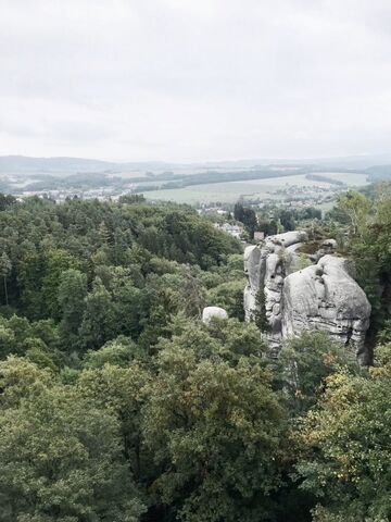 Podzimní víkend na Hrubé Skále