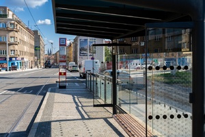 Tram Laurová